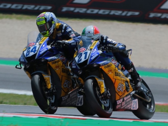 Hlavní obrázek k článku: Konec přátelství v týmu Bardahl Yamaha!