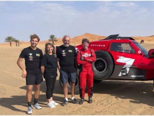 Rallye Dakar: Nejen Petrucci, ale i Carlos Checa