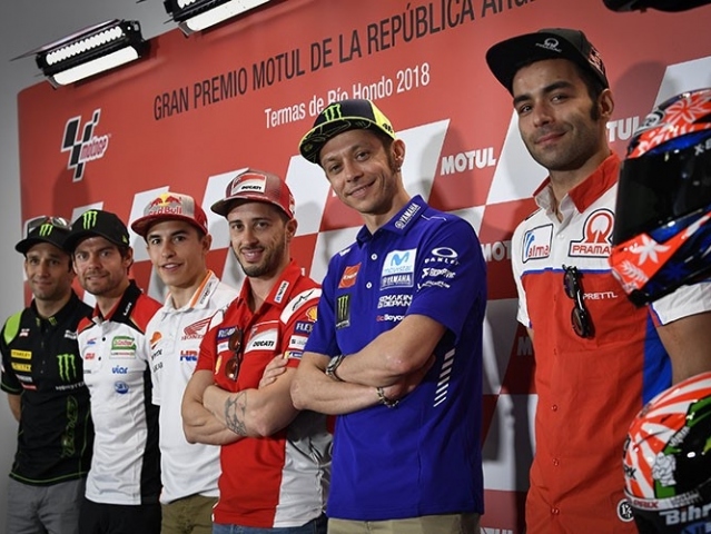Hlavní obrázek k článku: Jezdci MotoGP požadují více dopingových kontrol!