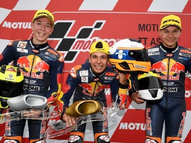 Hlavní obrázek k článku: Red Bull Rookies Assen - Vítězný double Tataye