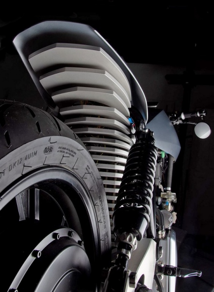 Ethec: elektrický motocykl s pohonem obou kol - 12 - 1 ethec (18)