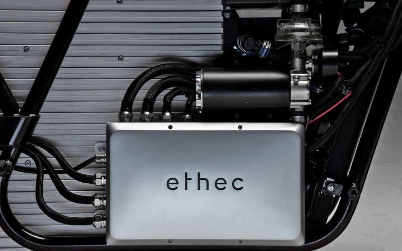 Ethec: elektrický motocykl s pohonem obou kol - 13 - 1 ethec (19)