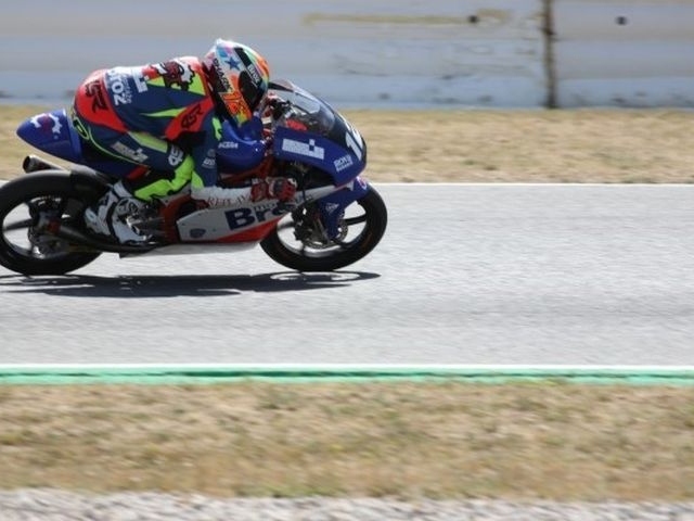 Hlavní obrázek k článku: Filipa Salače čeká 3. a 4. závod MSJ-Moto3