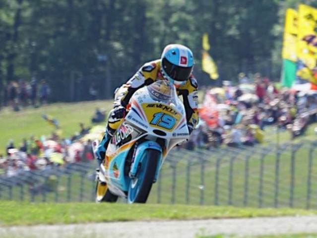 Hlavní obrázek k článku: Fantastický Rodrigo získal PP v Moto3, 24. Kornfeil
