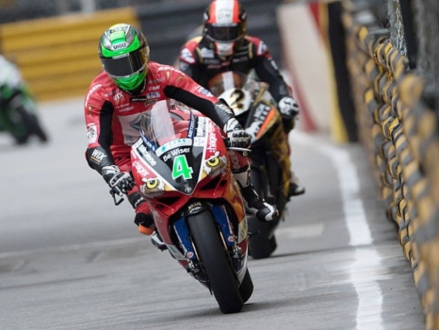 Hlavní obrázek k článku: GP Macau: Pole Position pro Irwina, 19. Červený, 25. Bičiště