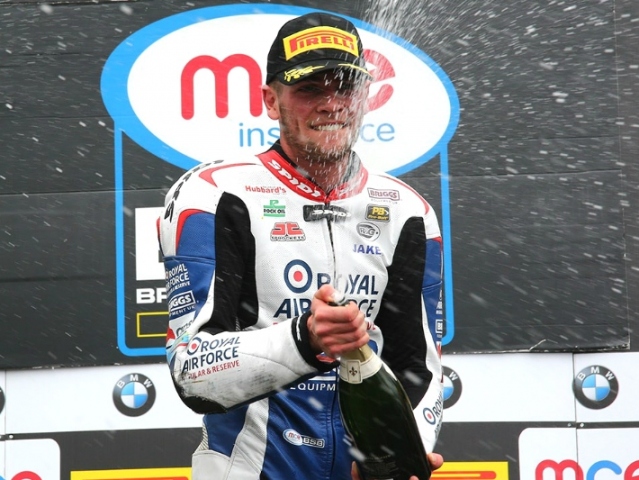 Hlavní obrázek k článku: Jake Dixon pojede v Silverstone Moto2