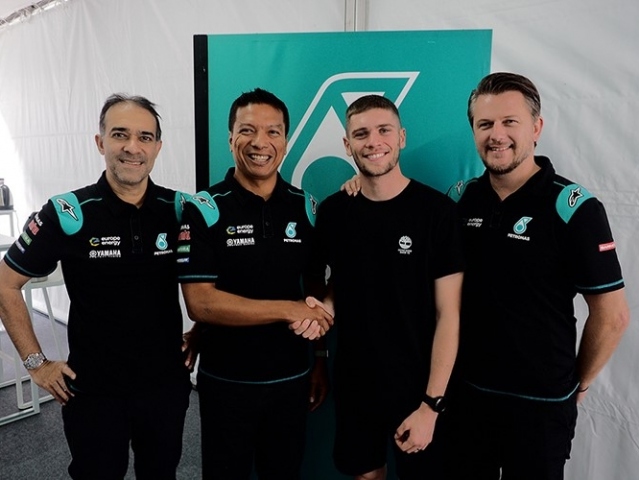 Hlavní obrázek k článku: Oficiálně: Dixon pojede za Petronas