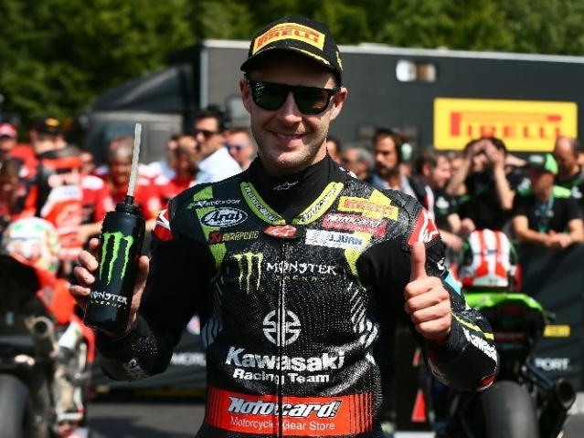Hlavní obrázek k článku: Prvním vítězem v Imole Jonathan Rea, 18. Ježek