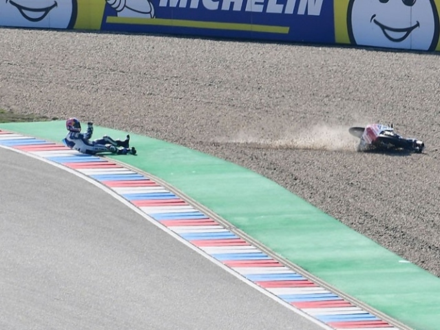 Hlavní obrázek k článku: Jorge Martin zraněn, GP Brno pro něho skončila!
