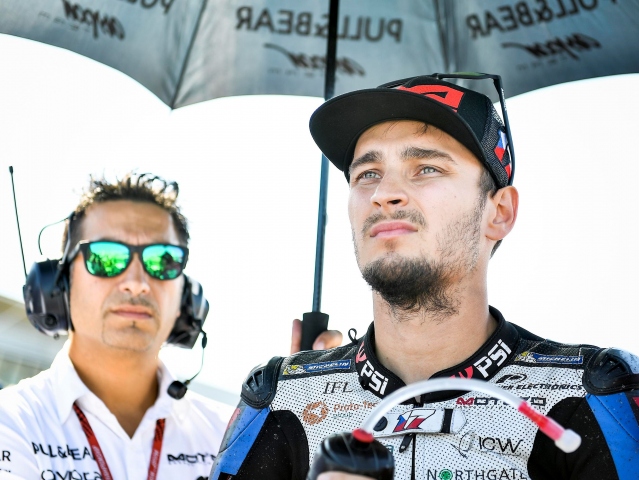 Hlavní obrázek k článku: Letos závodí v MotoGP úplně jiný Abraham