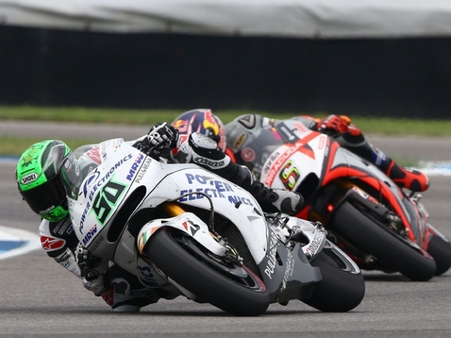 Hlavní obrázek k článku: WorldSBK 2017: Startovní rošt se pozvolna plní