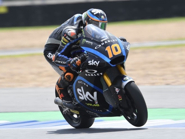 Hlavní obrázek k článku: Rossi sice ne, ale jeho bratr Luca Marini