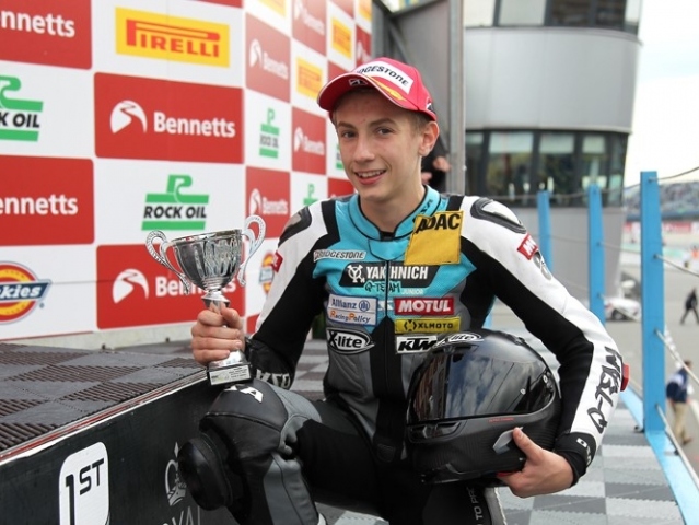 Hlavní obrázek k článku: ADAC Junior Cup: Mareev vítězem, David Kubáň těsně druhý