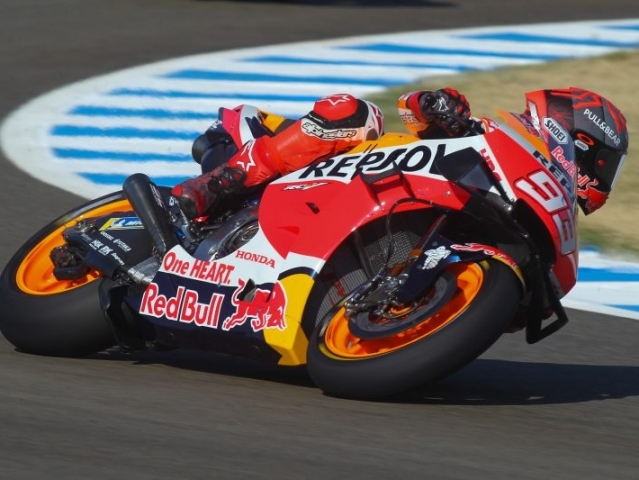 Hlavní obrázek k článku: V Jerezu konečně všechny tři kubatury, tedy i MotoGP