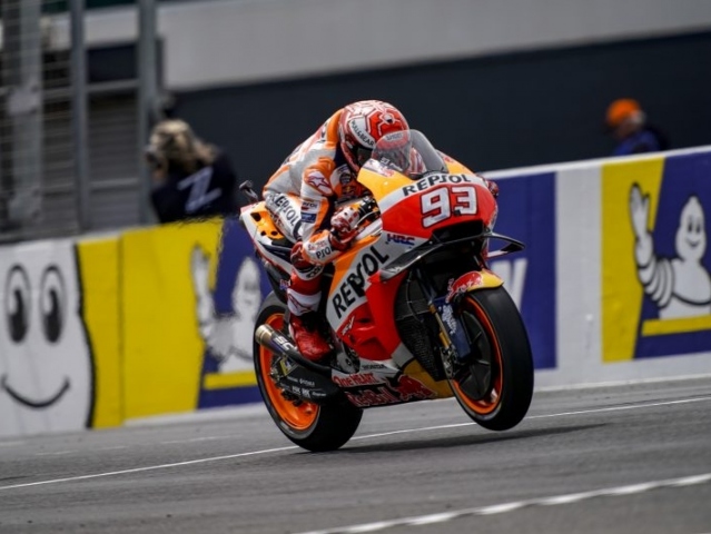 Hlavní obrázek k článku: Marc Marquez získal Pole-Position, 13. Abraham!