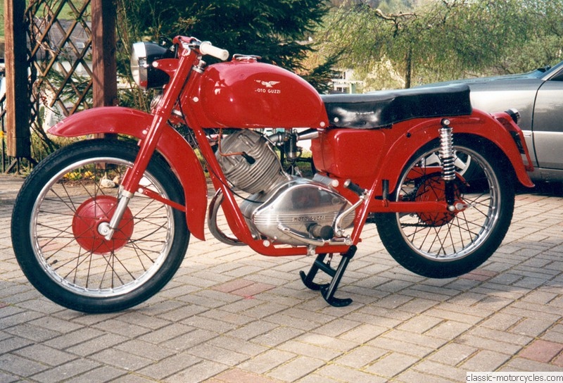 Tip na víkend: LEGENDY v italském stylu s unikátními motocykly - 18 - 2 moto-guzzi-lodola-175-sport-2