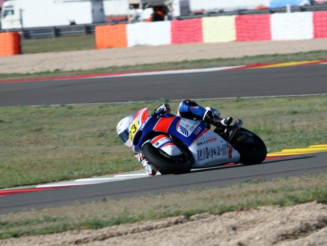 Hlavní obrázek k článku: Jiří Mrkývka před dalším závodem ME-Moto2