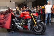 1 nova prodejna Ducati Praha otevreni (24)