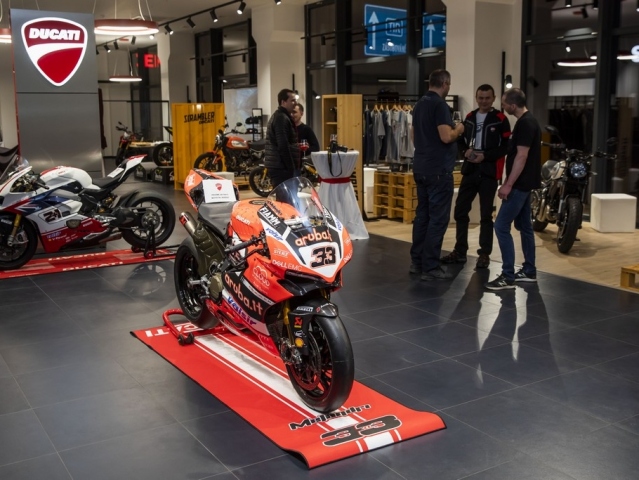 Hlavní obrázek k článku: Ducati Prague se přestěhovalo do nových a větších prostor