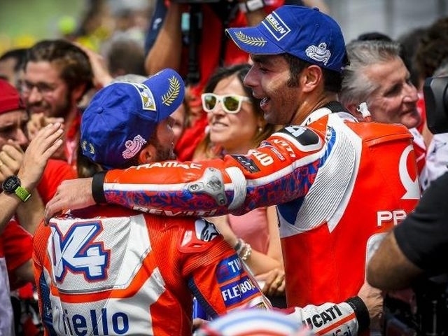 Hlavní obrázek k článku: Danilo Petrucci týmovým kolegou Doviho v Ducati Corse