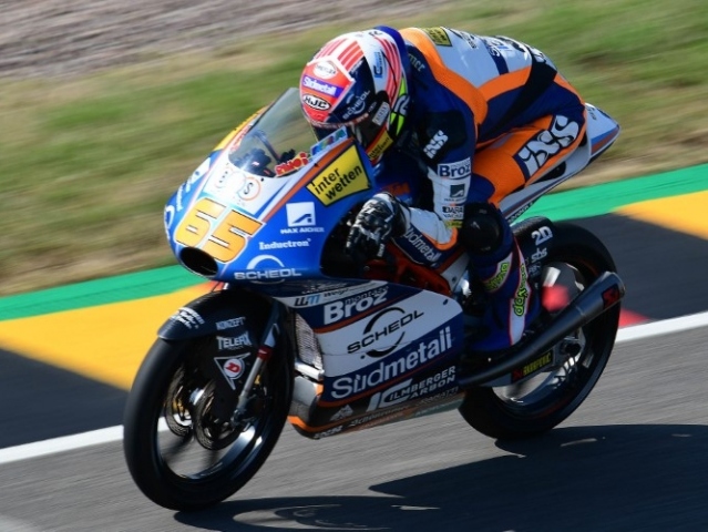 Hlavní obrázek k článku: V Moto3 zatím lokalmatador Philipp Öttl, 9. Kornfeil