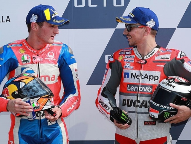 Hlavní obrázek k článku: Lorenzo k Ducati? Pouhá pohádka?
