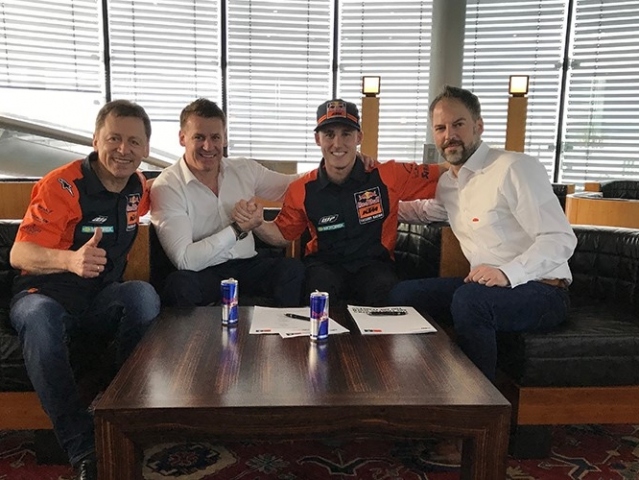 Hlavní obrázek k článku: Pol Espargaro další dvě sezóny u KTM