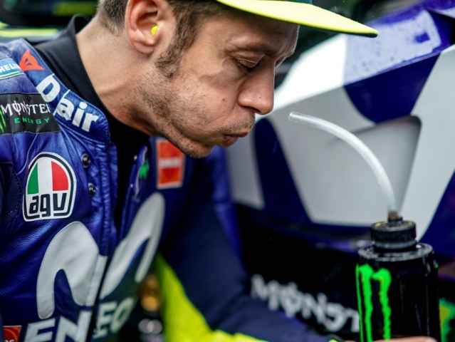 Hlavní obrázek k článku: Rossi dostal nechtěnou, ironickou cenu