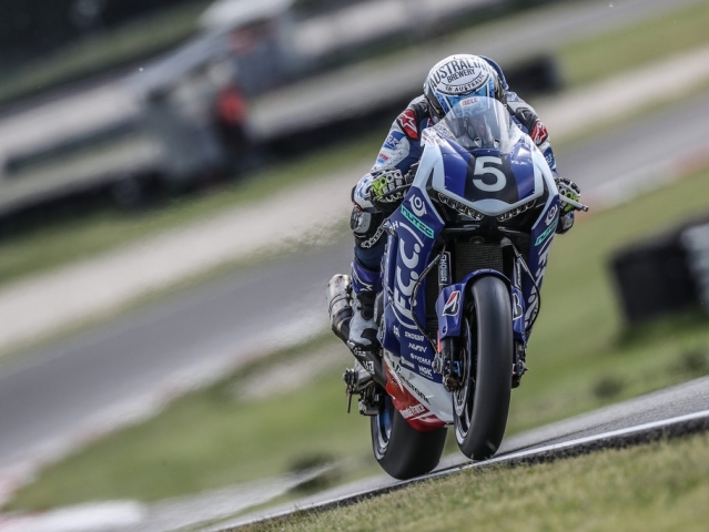 Hlavní obrázek k článku: Pole Position si na Slovakia Ringu vyjela Honda