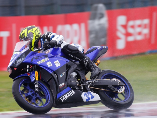 Hlavní obrázek k článku: WorldSSP 300: Pole Position pro pilota s wild card Muela
