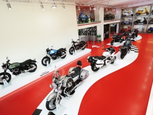 Prodeje motocyklů leden až květen 2015 hlásí mírný nárůst