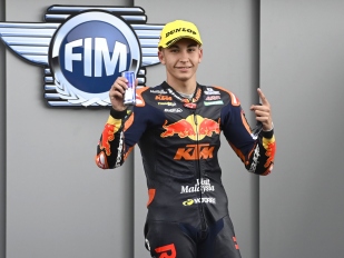 Moto2 vyhrál ve Francii R. Fernandez
