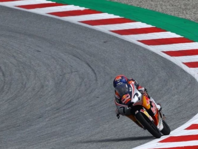 Hlavní obrázek k článku: Na Red Bull Ringu začal Red Bull Rookies Cup