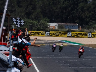 Vítězem v Estorilu Redding s Ducati