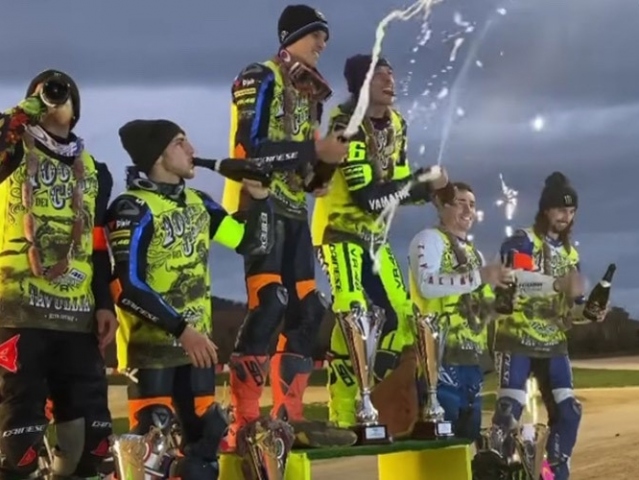 Hlavní obrázek k článku: Na Rossiho ranči vyhrál Rossi s Marinim