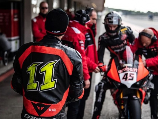 Hlavní obrázek k článku: Testy WorldSBK v Portimau: Rookie Redding