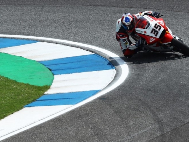 Hlavní obrázek k článku: Moto2 dnes na skoro suché trati