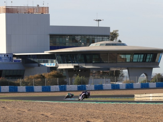 Hlavní obrázek k článku: WorldSBK 2018: Testy v Jerezu i s Ježkem!
