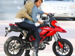 Tom Cruise: Ducati nebo Aprilia?