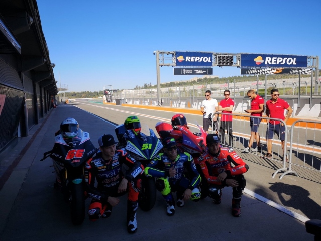 Hlavní obrázek k článku: Simulační závod MotoE vyhrál Eric Granado
