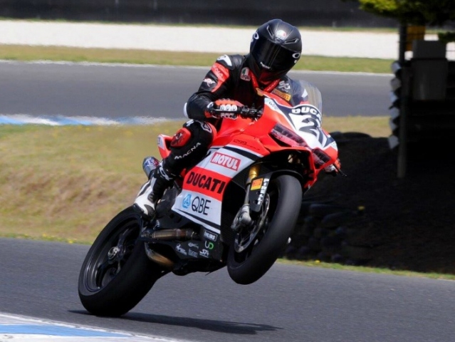 Hlavní obrázek k článku: ASBK: V premiéře pojede 50 jezdců!