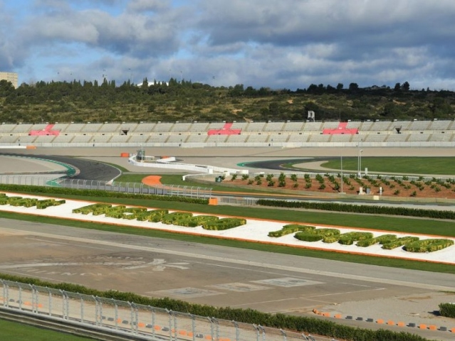 Hlavní obrázek k článku: Testy Moto2- a Moto3- ve Valencii