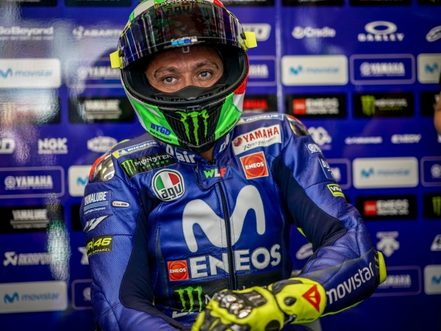Hlavní obrázek k článku: V úvodu dominoval Valentino Rossi