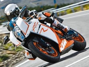 KTM RC8R 2011