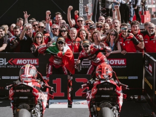 Hlavní obrázek k článku: Bulega stále neporažen