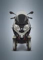 1 05 Piaggio MP3 300 hpe S