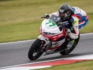 ACCR Czech Talent Team: Radost i pády z Doningtonu