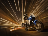 2010-yamaha-XT1200Z-Super-Tenere_VPBC5_action_004_tcm76-356152