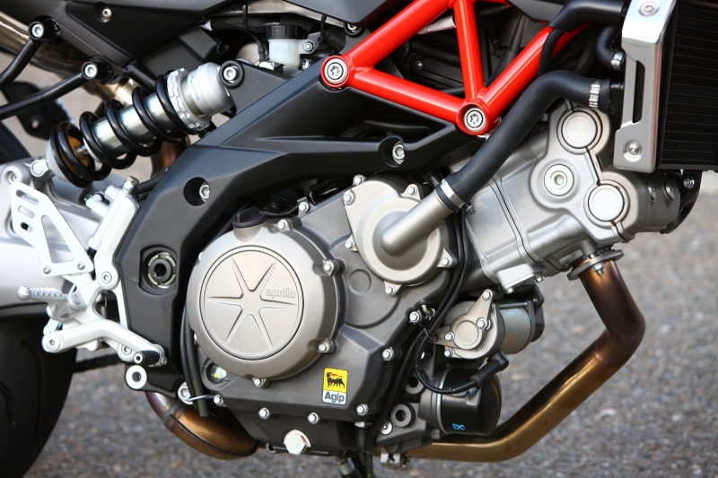 Aprilia Shiver 750: facelift pro rok 2010 - 3 - 2010_Aprilia_Shiver_750_6