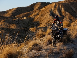 BMW 2014: R 1200 GS Adventure je zpět a v plné polní!